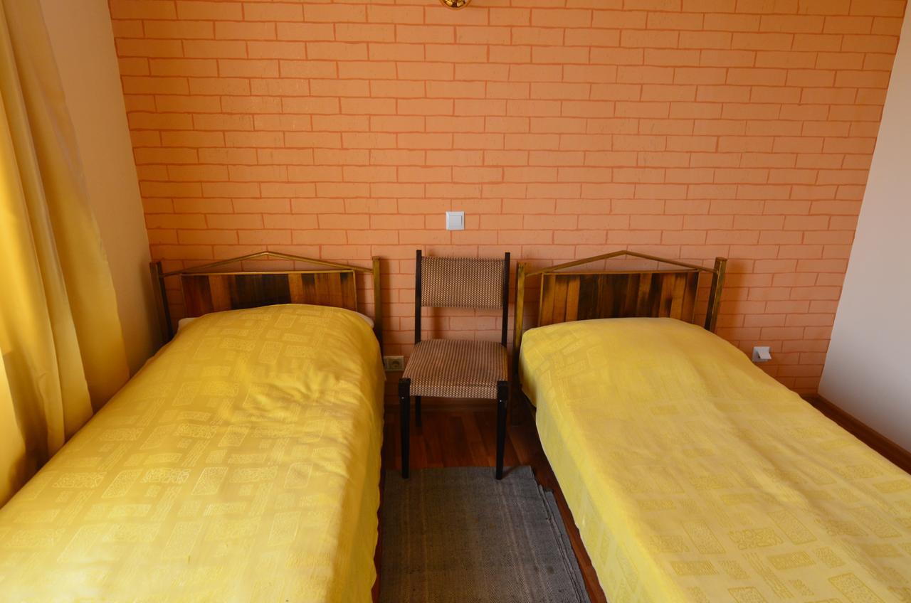 Armen'S Guest House Татьєв Екстер'єр фото