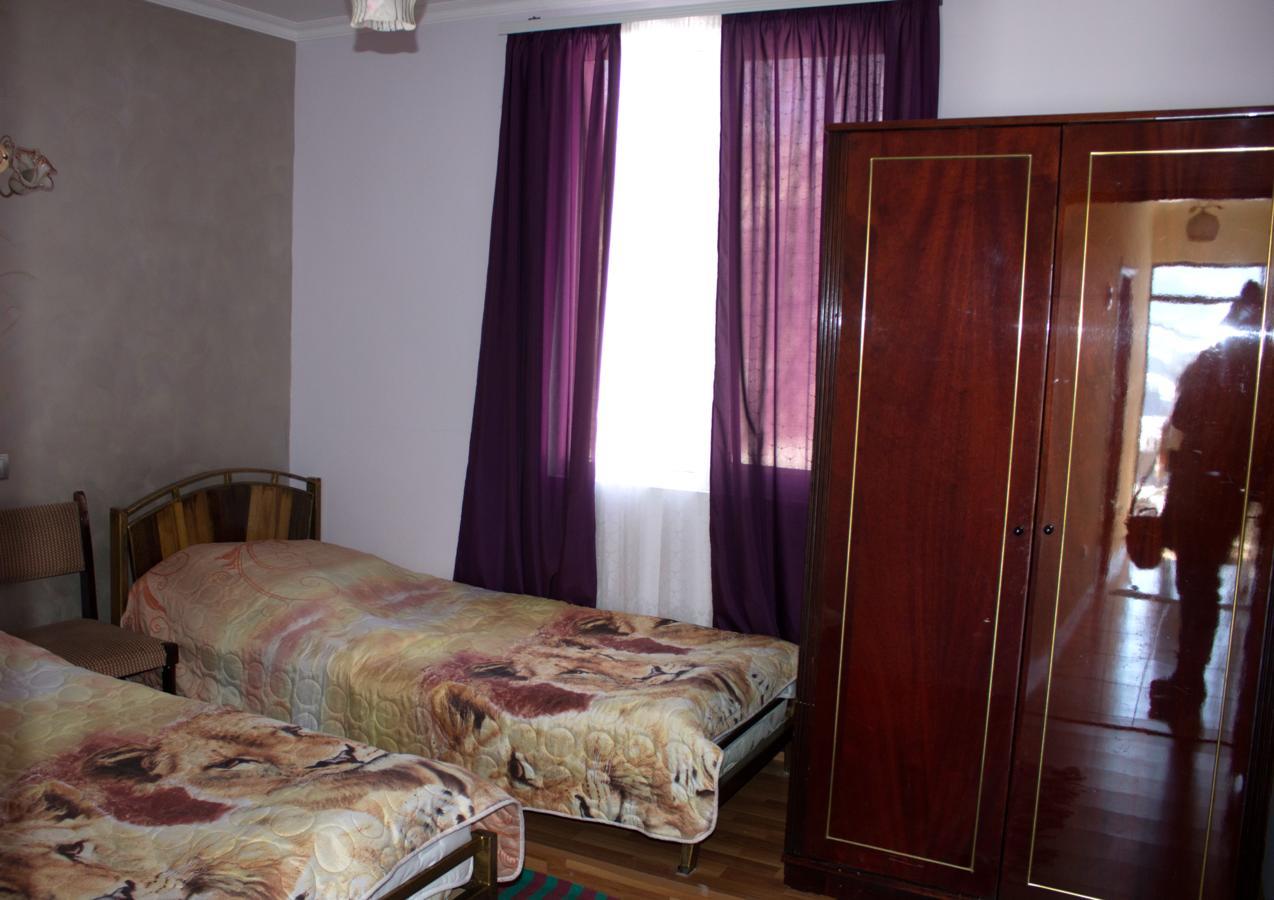 Armen'S Guest House Татьєв Екстер'єр фото